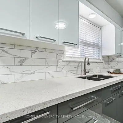 19, Garfield, Brampton North, Brampton