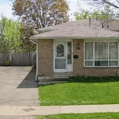 242,&nbsp;Archdekin, Madoc, Brampton