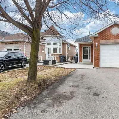 48,&nbsp;Saddletree, Brampton West, Brampton