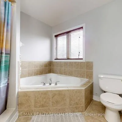36,&nbsp;Totten, Sandringham-Wellington, Brampton