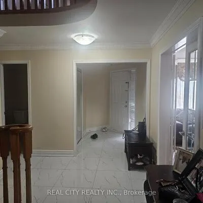 37,&nbsp;Bobcat, Sandringham-Wellington, Brampton