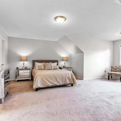 52,&nbsp;Brock, Vales of Castlemore, Brampton