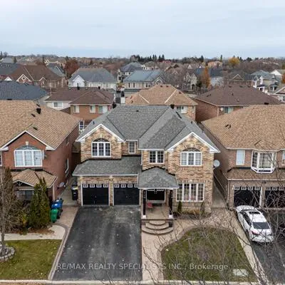 30,&nbsp;Bowsfield, Vales of Castlemore, Brampton