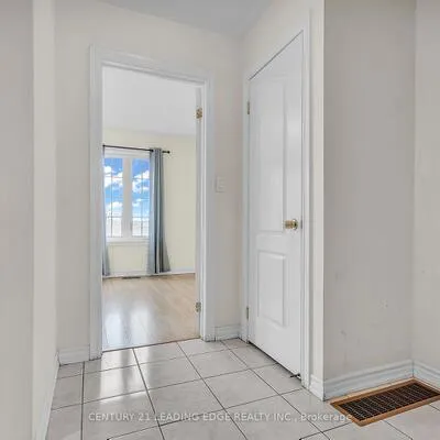 26,&nbsp;Shiff, Heart Lake East, Brampton