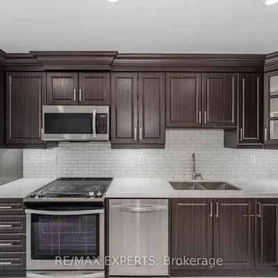 82,&nbsp;Twin Pines, Northwest Sandalwood Parkway, Brampton