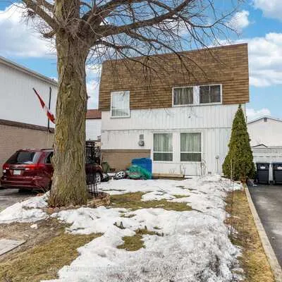 3,&nbsp;Haley, Central Park, Brampton