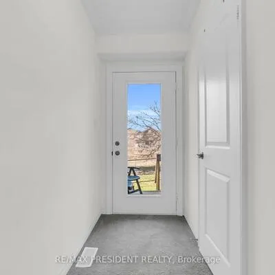 40,&nbsp;Queenpost, Credit Valley, Brampton