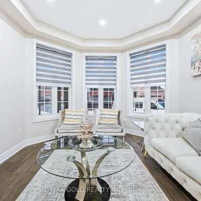 29,&nbsp;Laurentide, Vales of Castlemore North, Brampton