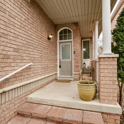 45,&nbsp;Vintage, Fletcher's Creek Village, Brampton