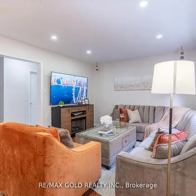 94,&nbsp;Bighorn, Sandringham-Wellington, Brampton