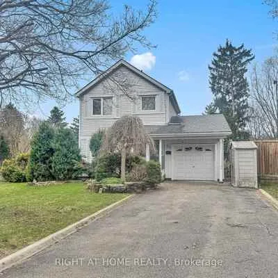22,&nbsp;Blueridge, Heart Lake West, Brampton