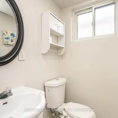 1,&nbsp;Elrose, Southgate, Brampton