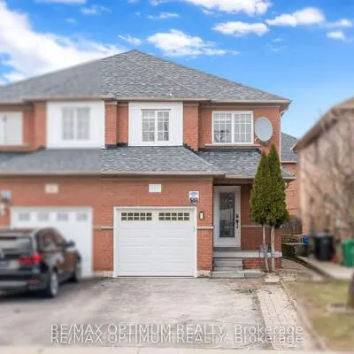9,&nbsp;Ridgefield, Vales of Castlemore, Brampton