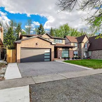 6,&nbsp;Pearson, Fletcher's West, Brampton