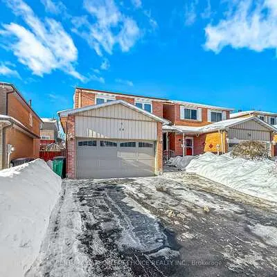 54,&nbsp;Royal Palm, Heart Lake East, Brampton