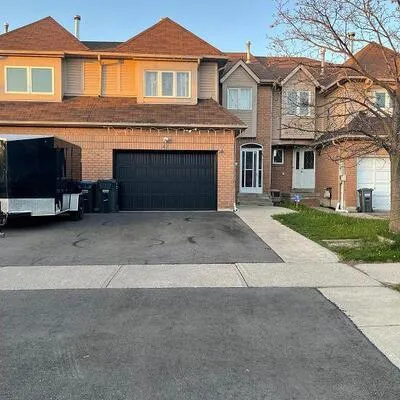 42,&nbsp;Wooliston, Fletcher's West, Brampton