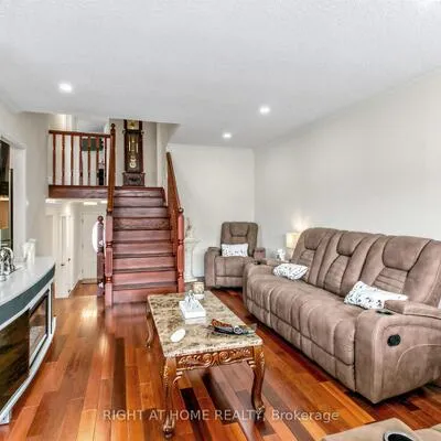 137,&nbsp;Beech, Brampton North, Brampton