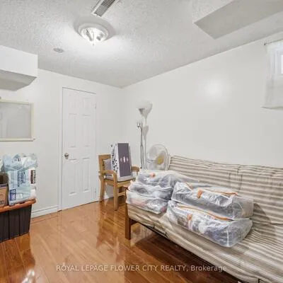 30,&nbsp;Ridgefield, Vales of Castlemore, Brampton