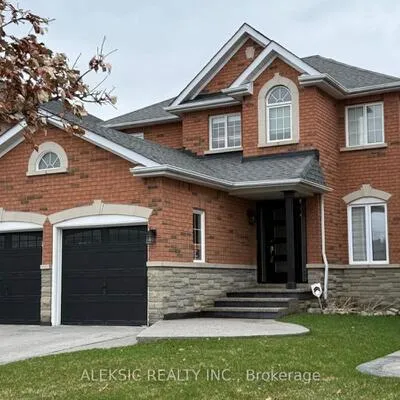 33,&nbsp;Hillpath, Snelgrove, Brampton