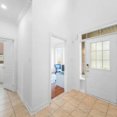 30,&nbsp;Overglen, Credit Valley, Brampton