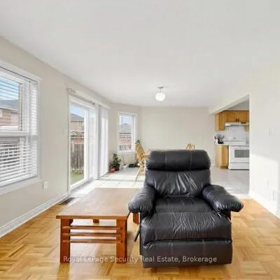 21,&nbsp;Fallstar, Fletcher's Meadow, Brampton