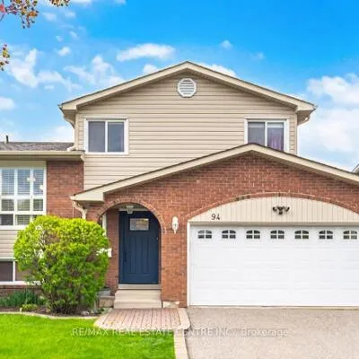 94,&nbsp;Blackthorn, Brampton North, Brampton