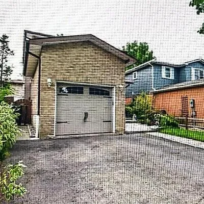 16,&nbsp;Blossom, Downtown Brampton, Brampton