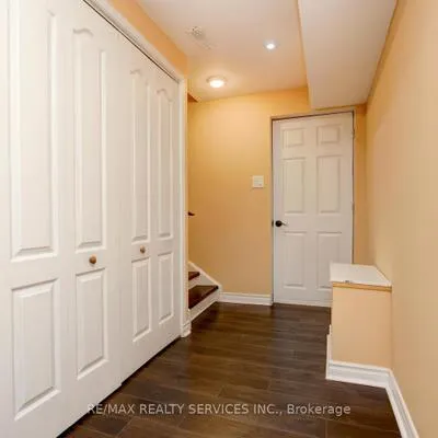 47,&nbsp;Cape Dorset, Sandringham-Wellington, Brampton