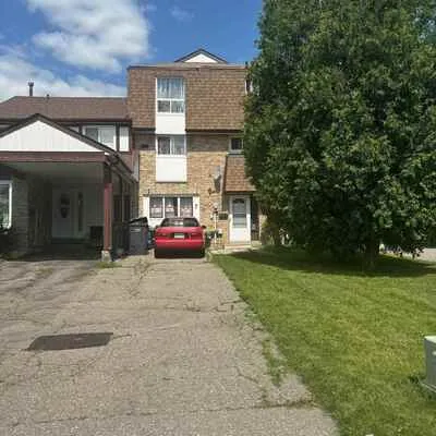 7,&nbsp;Fanshawe, Heart Lake West, Brampton