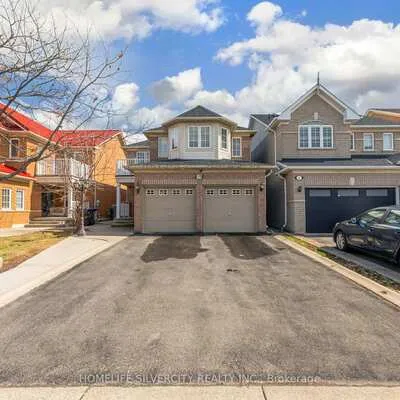 19,&nbsp;Vintage, Fletcher's Creek Village, Brampton