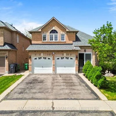 38,&nbsp;Maple Beach, Fletcher's Meadow, Brampton