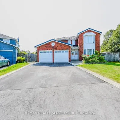 10,&nbsp;St Mark, Northwood Park, Brampton