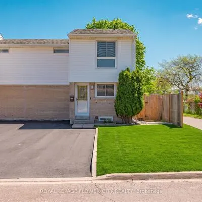 16,&nbsp;Gleneaden, Northgate, Brampton