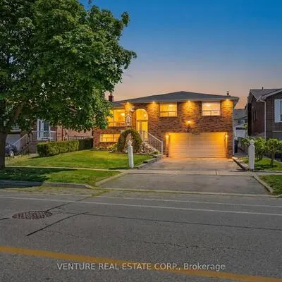 346,&nbsp;Centre, Brampton North, Brampton