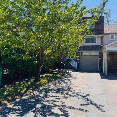 18,&nbsp;Peterson, Heart Lake East, Brampton