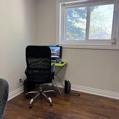 33,&nbsp;Flowertown, Northwood Park, Brampton