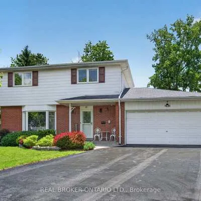 10,&nbsp;Essex, Southgate, Brampton