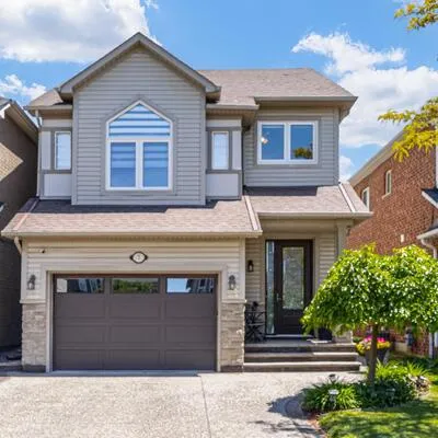 7,&nbsp;Bramoak, Northwest Sandalwood Parkway, Brampton