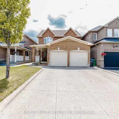 63,&nbsp;Vintage, Fletcher's Creek Village, Brampton