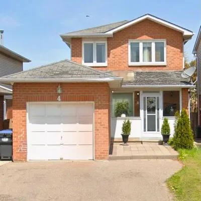 4,&nbsp;Summertime, Heart Lake West, Brampton