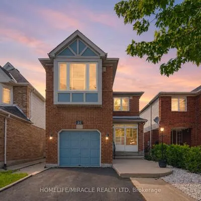 31,&nbsp;Larkspur, Sandringham-Wellington, Brampton