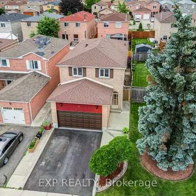 45,&nbsp;Sandmere, Heart Lake West, Brampton