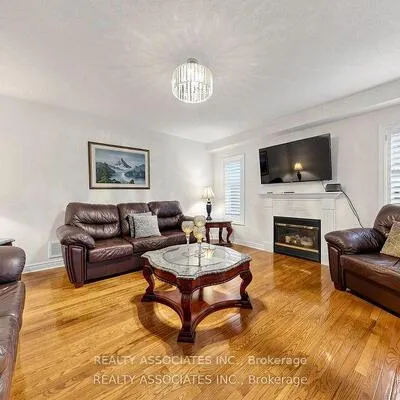 44,&nbsp;Shining Willow, Bram East, Brampton