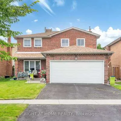 7,&nbsp;Polygon, Heart Lake West, Brampton