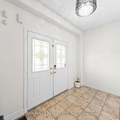146,&nbsp;Degrassi Cove, Credit Valley, Brampton