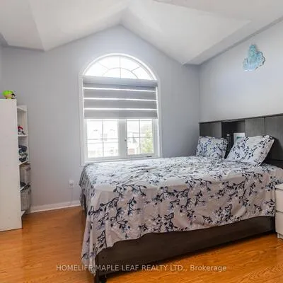 19,&nbsp;Penstock, Vales of Castlemore, Brampton