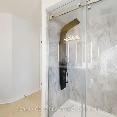 20,&nbsp;Clover Bloom, Sandringham-Wellington, Brampton