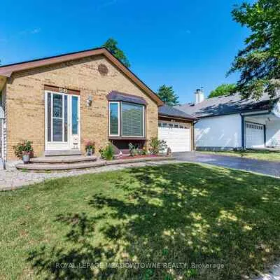56,&nbsp;Sutter, Heart Lake West, Brampton