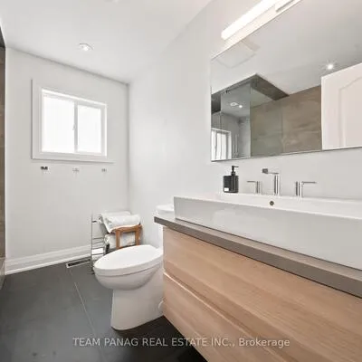 11,&nbsp;Larkmead, Sandringham-Wellington, Brampton