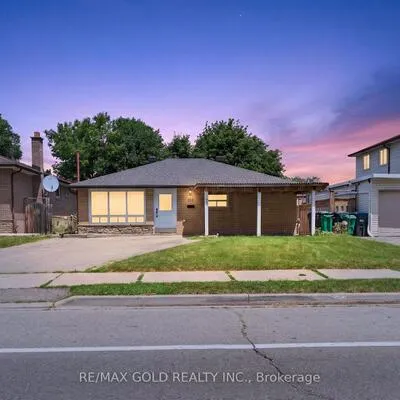 182,&nbsp;Mcmurchy, Brampton South, Brampton